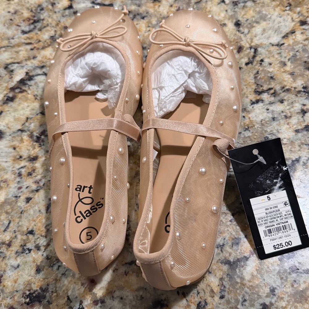New Size 5 art class Beige Pearl-Accent Girls Ballet Flats with Strap.
